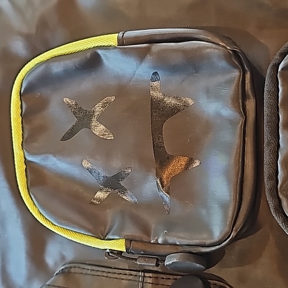 Backpack - Picture 2 of 6